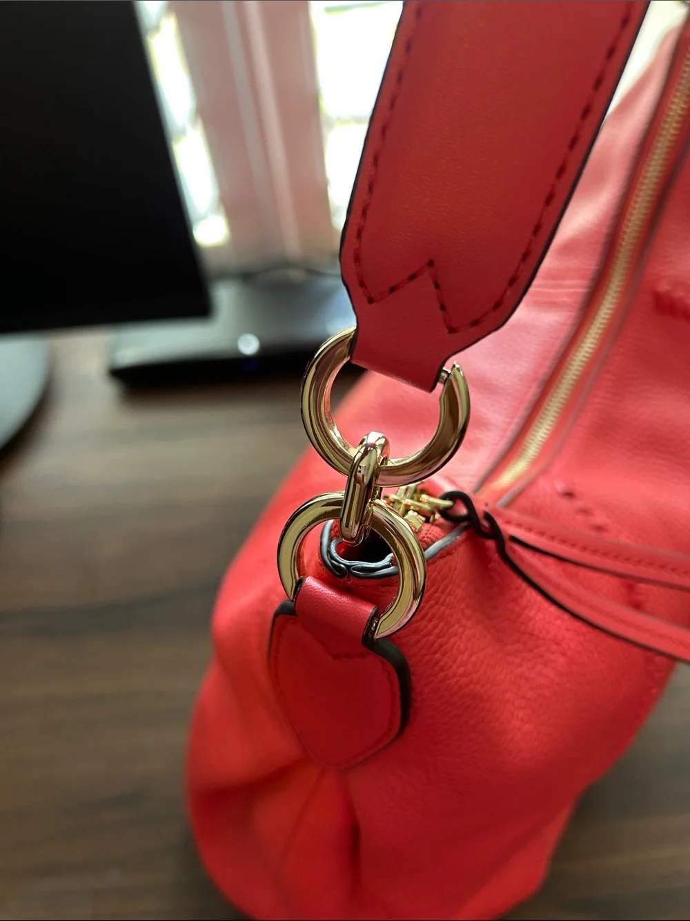 Michael Kors Coral Leather Hobo Bag- NWOT - Picture 6 of 12